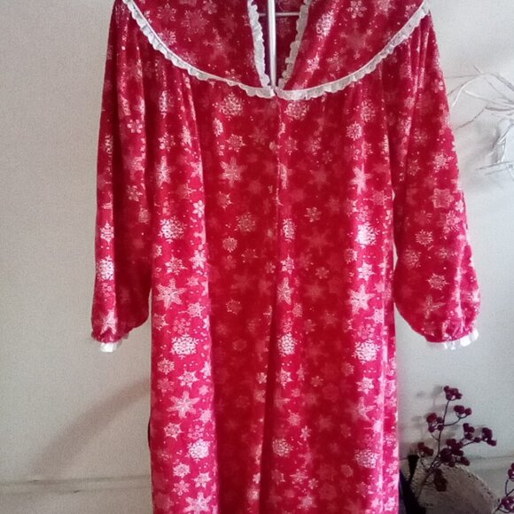 Lanz Of Salzburg Women's Nightgown Size 1X Snowflake Design - Picture 5 of 6